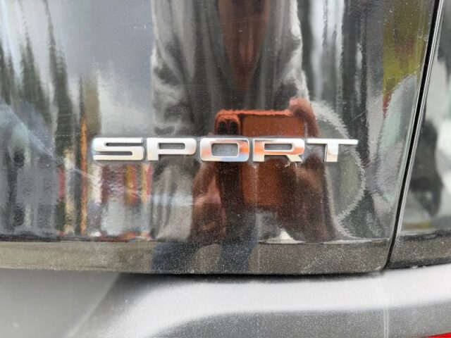 2017 Jeep Cherokee Sport Image 21