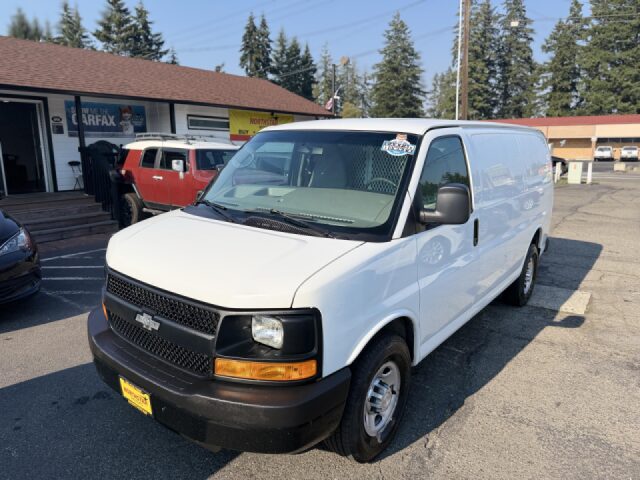 2015 Chevrolet Express 2500 Cargo Image 28