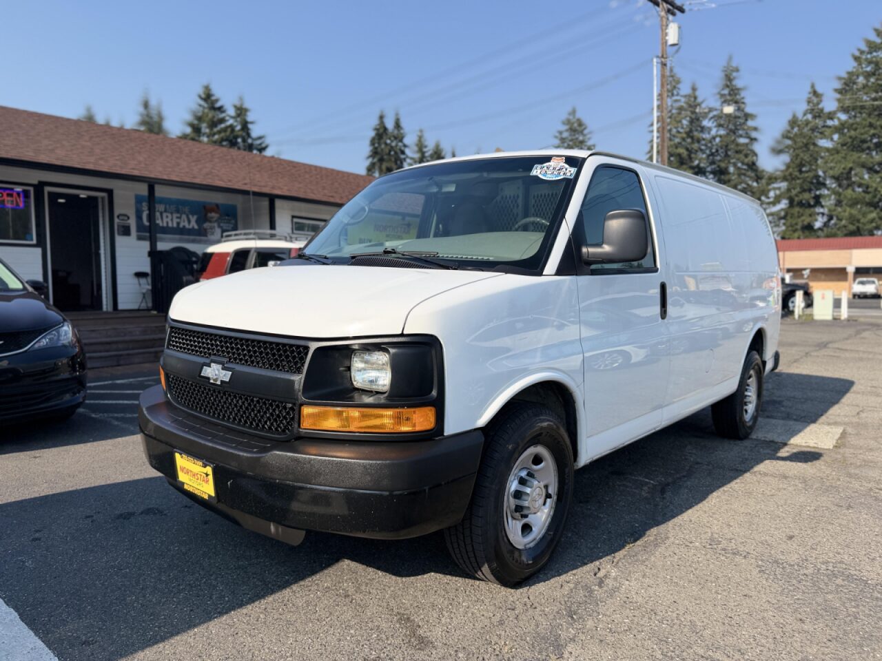 2015 Chevrolet Express 2500 Cargo Image 1