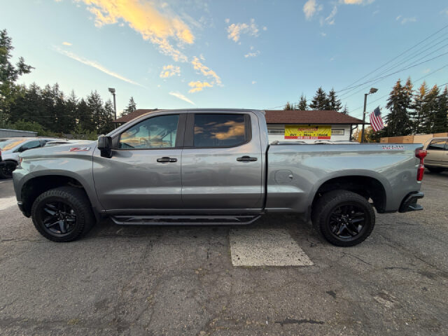 2020 Chevrolet Silverado 1500 LT Trail Boss Crew Cab Image 2