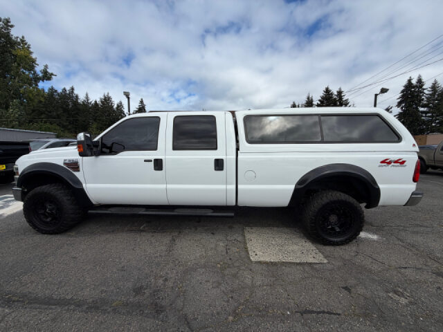 2009 Ford F-350 Super Duty FX4 Crew Cab Image 3