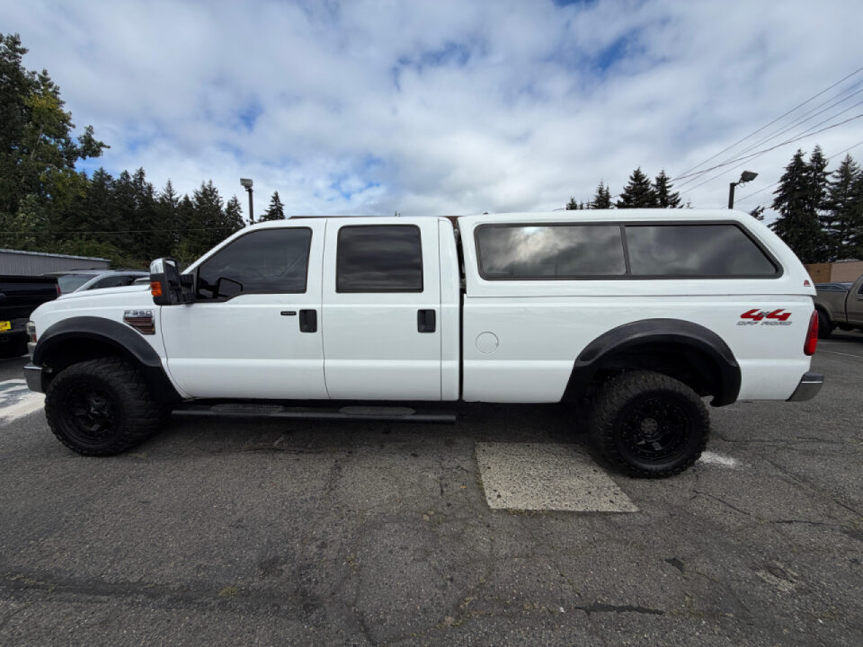 2009 Ford F-350 Super Duty FX4 Crew Cab Upper Image 2