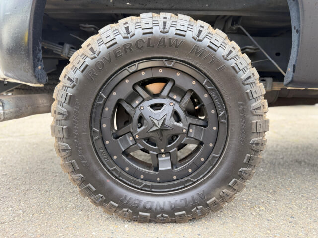 2009 Ford F-350 Super Duty FX4 Crew Cab Image 26