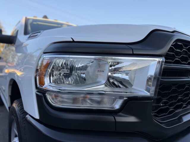 2019 Ram 3500 Tradesman Regular Cab Image 11