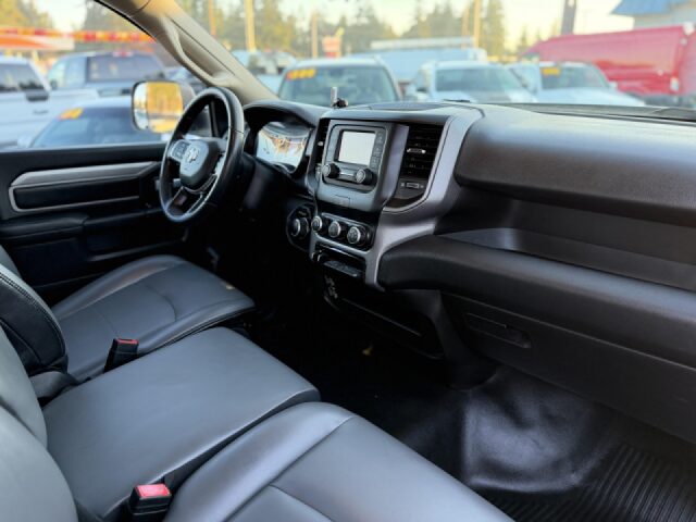 2019 Ram 3500 Tradesman Regular Cab Image 16