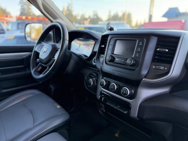 2019 Ram 3500 Tradesman Regular Cab Image 17