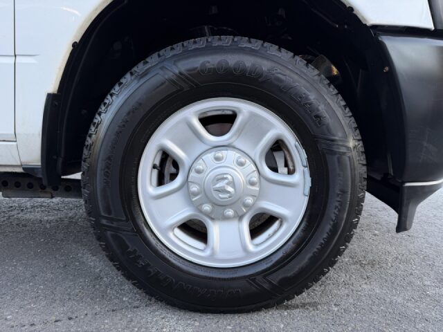 2019 Ram 3500 Tradesman Regular Cab Image 26