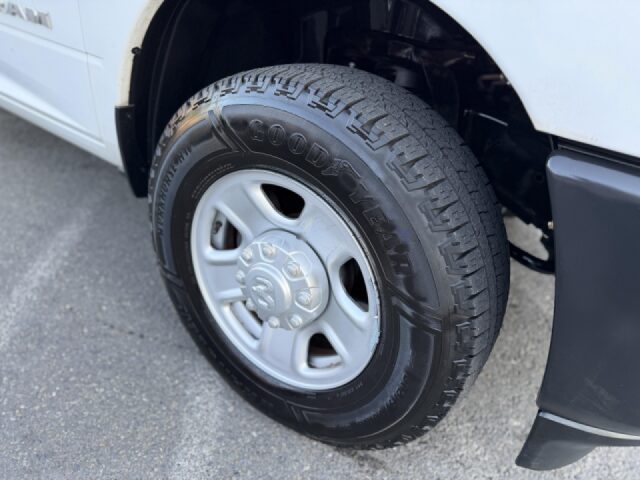 2019 Ram 3500 Tradesman Regular Cab Image 9